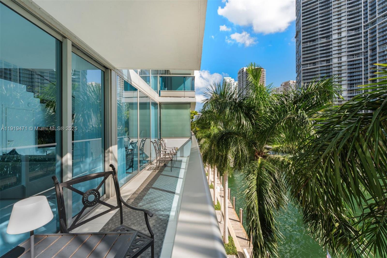 200 Biscayne Blvd Way #303 Miami, FL 33131