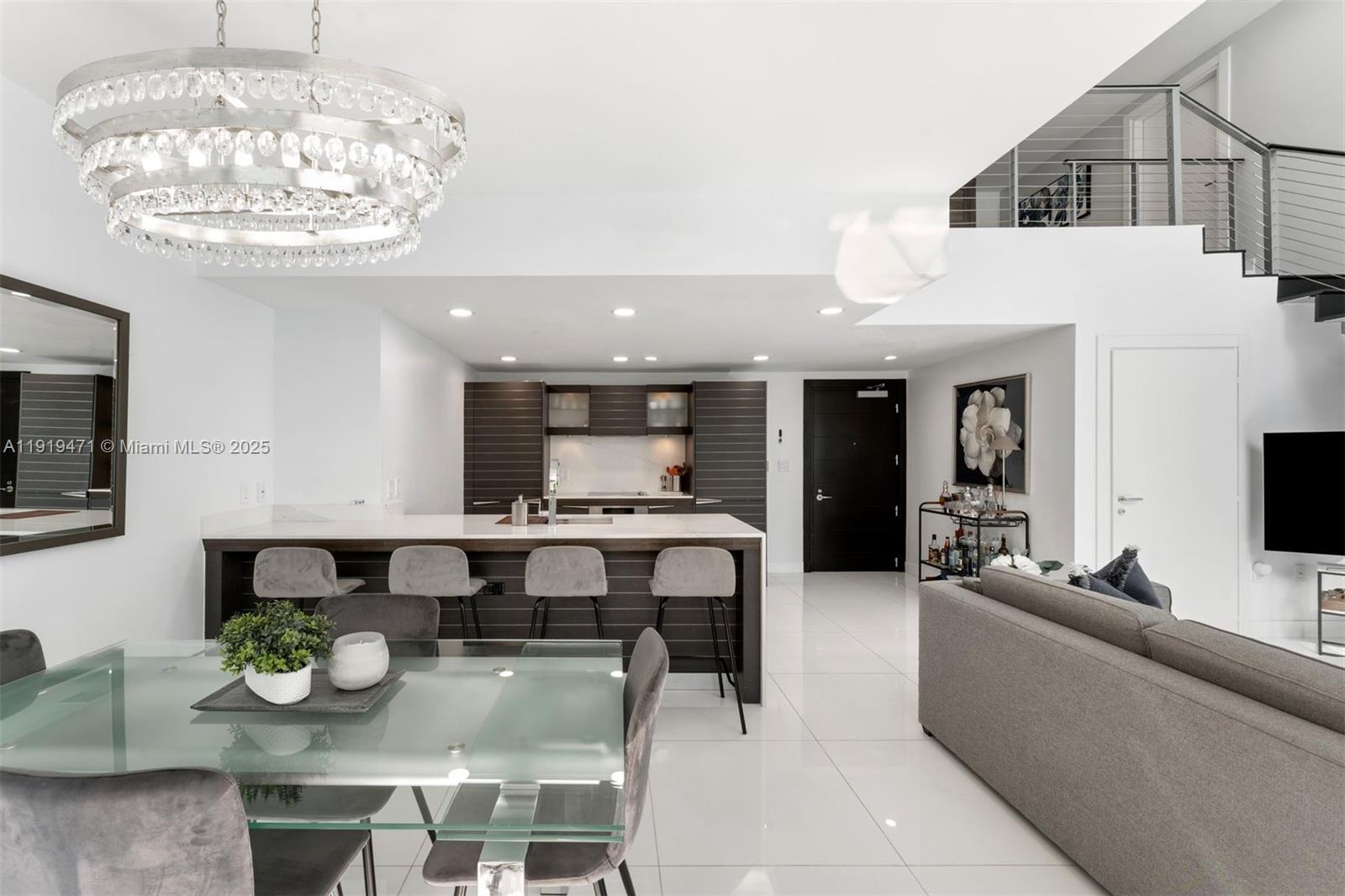 200 Biscayne Blvd Way #303 Miami, FL 33131