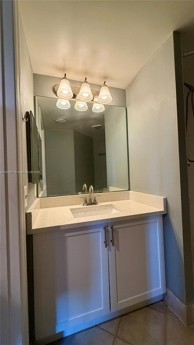 4177 N Haverhill Rd #814 West Palm Beach, FL 33417