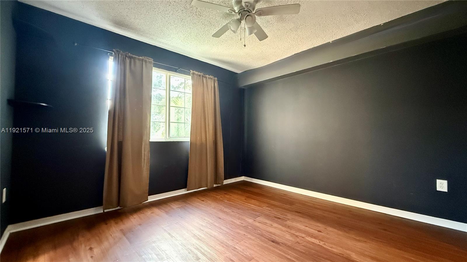 4177 N Haverhill Rd #814 West Palm Beach, FL 33417