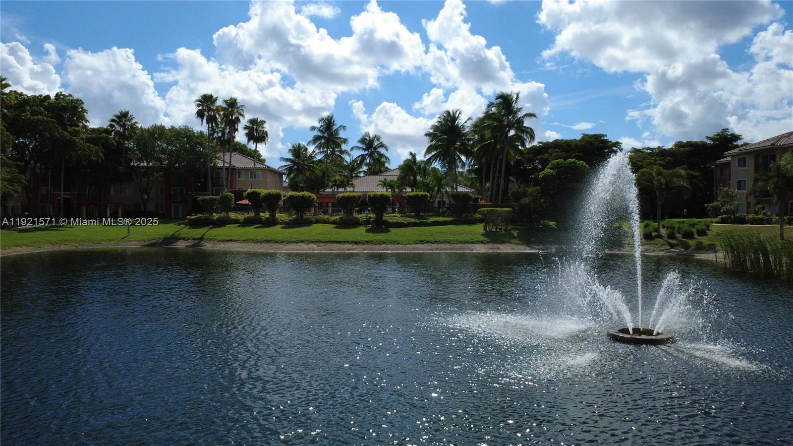 4177 N Haverhill Rd #814 West Palm Beach, FL 33417