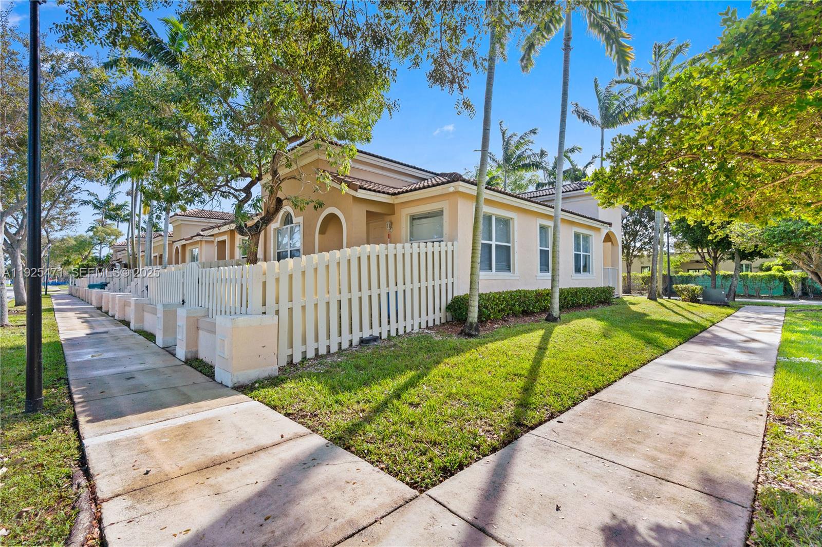 10997 SW 238th Ter Homestead, FL 33032