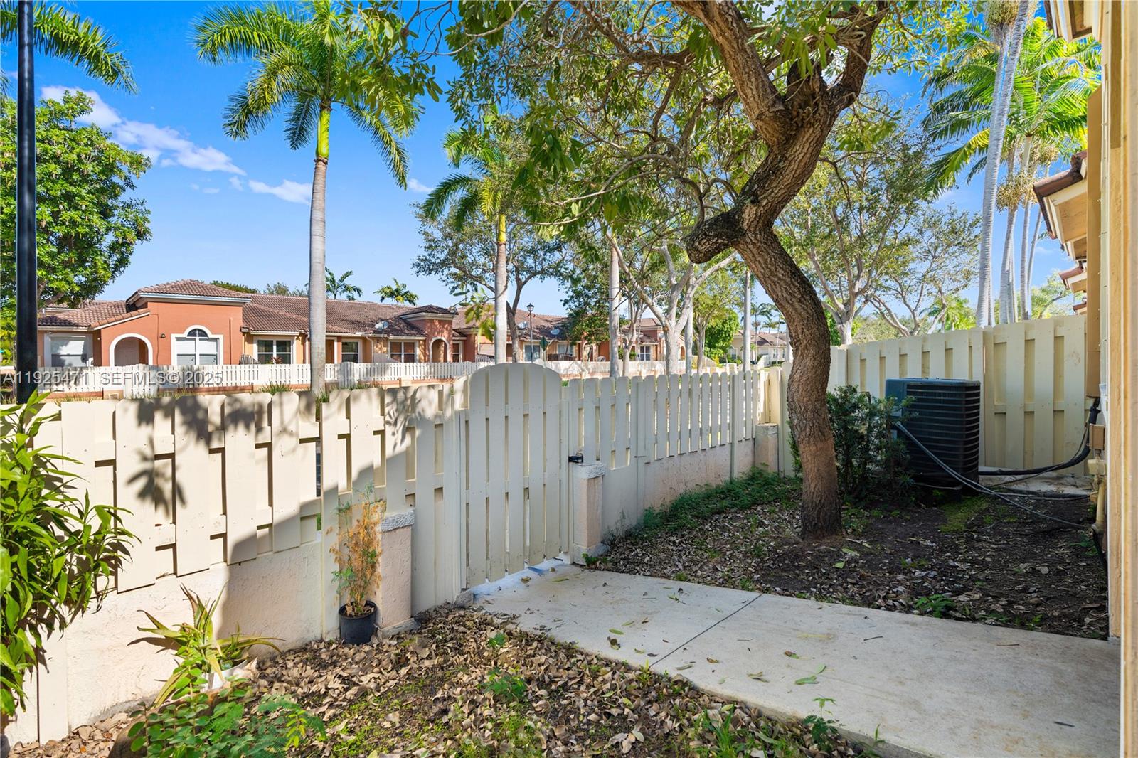 10997 SW 238th Ter Homestead, FL 33032