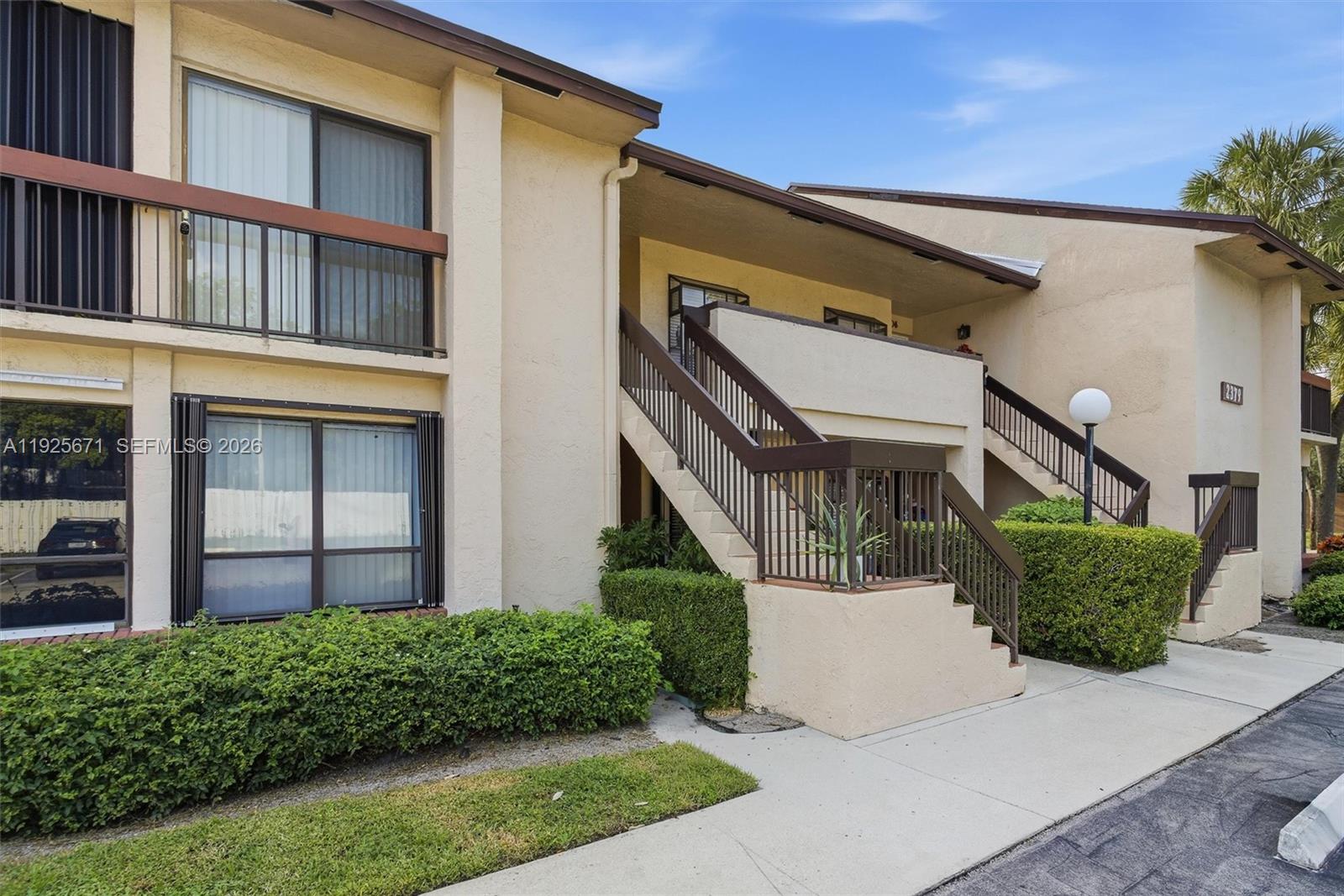2379 SW 15th St #107 Deerfield Beach, FL 33442