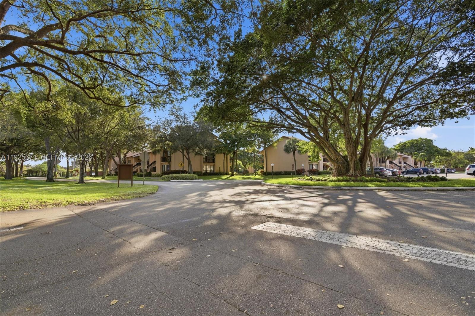 2379 SW 15th St #107 Deerfield Beach, FL 33442