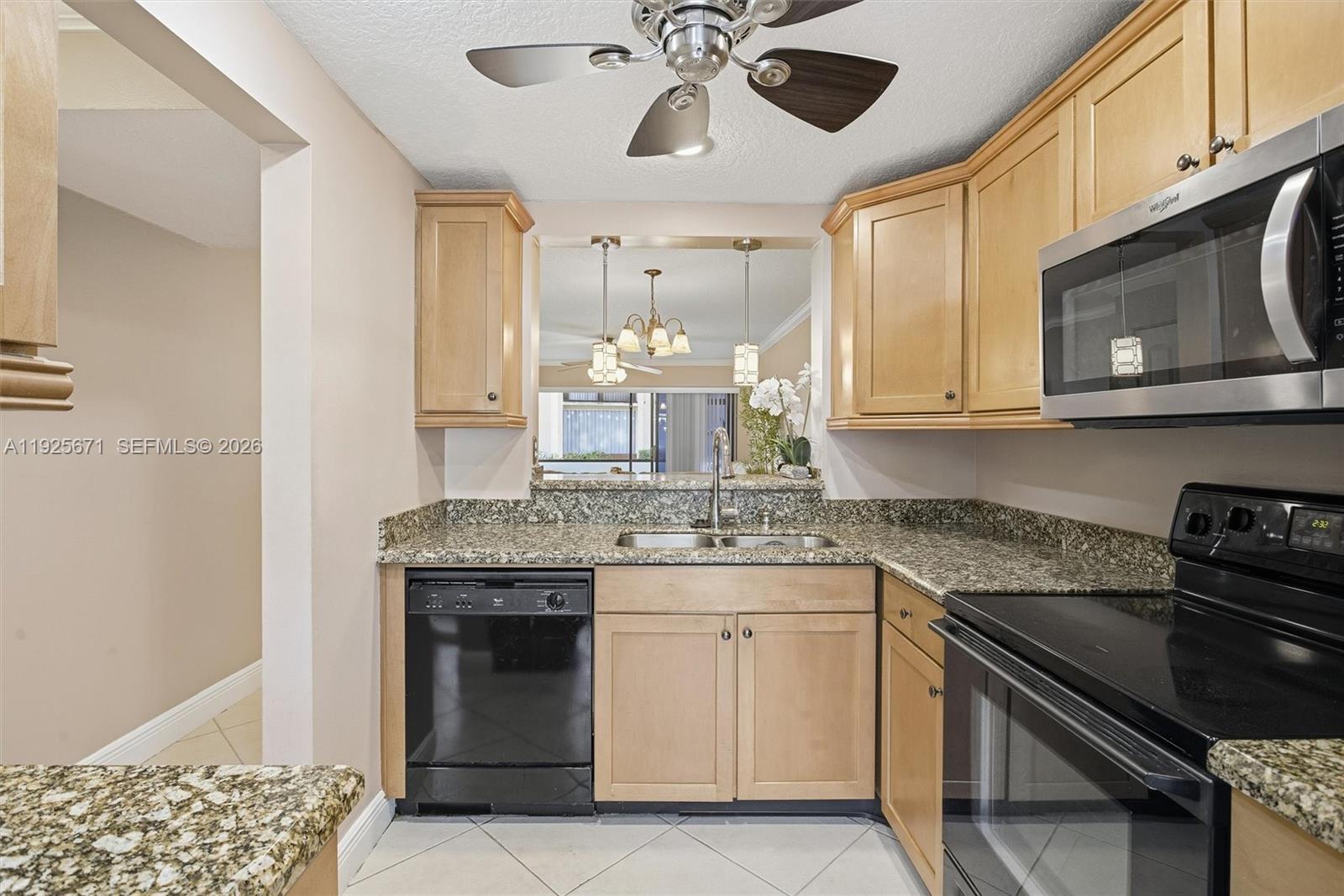 2379 SW 15th St #107 Deerfield Beach, FL 33442