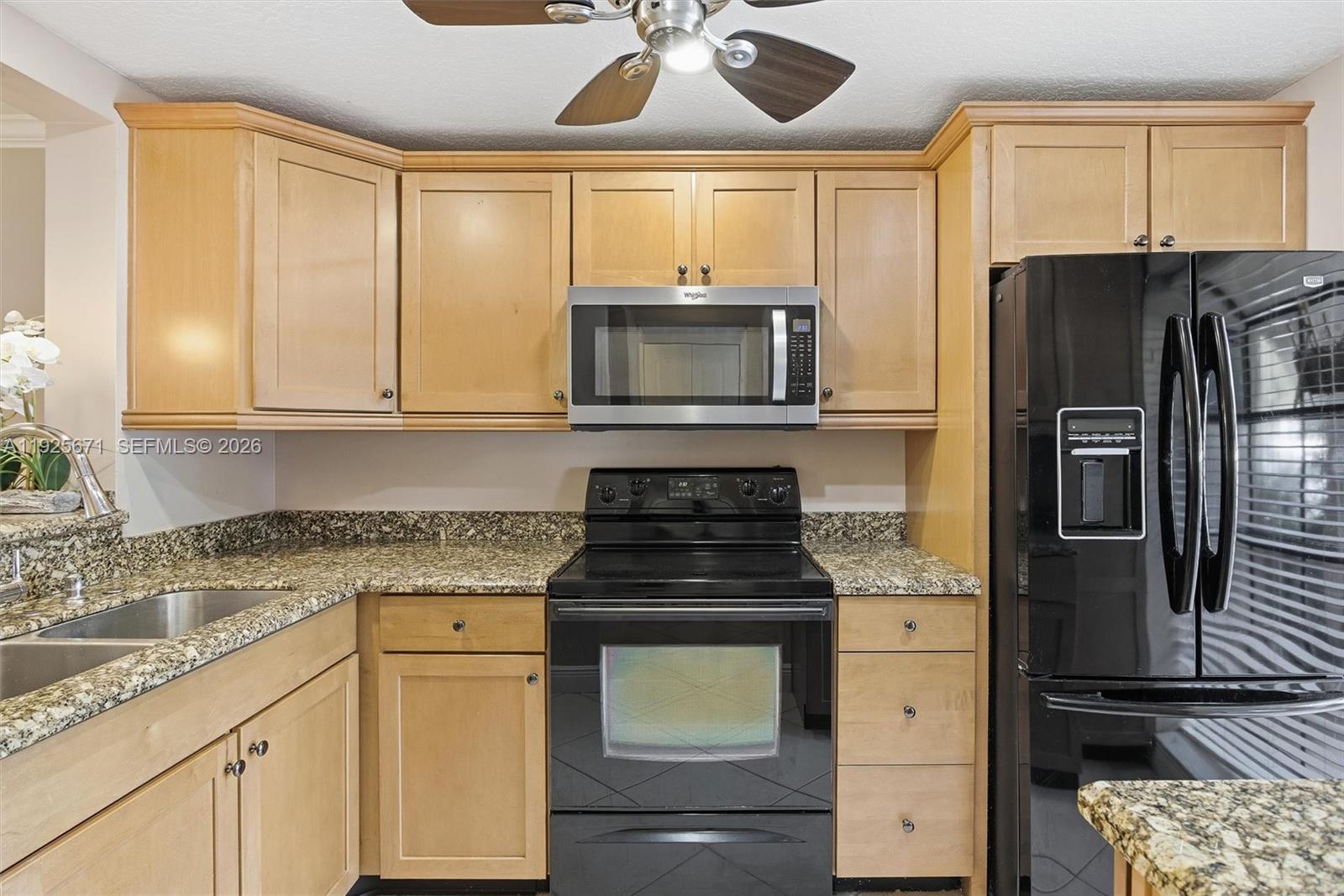 2379 SW 15th St #107 Deerfield Beach, FL 33442