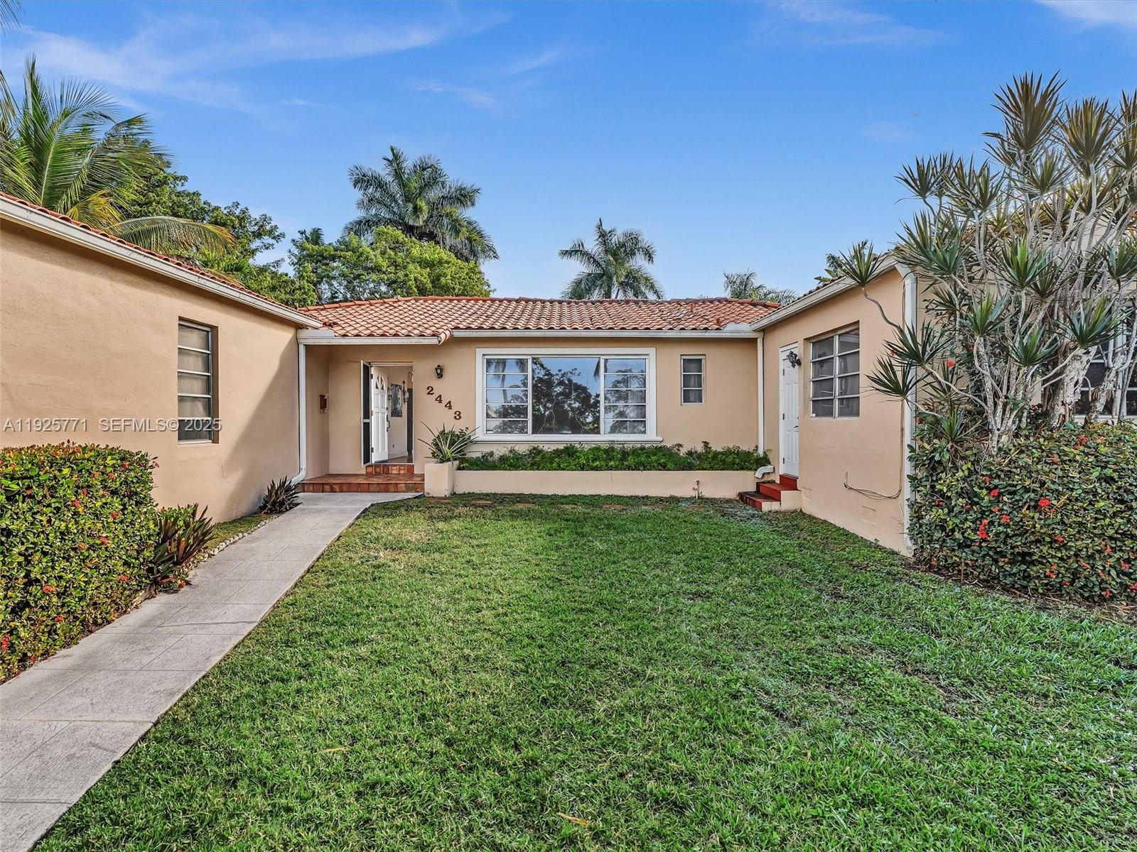 2443 N Meridian Ave Miami Beach, FL 33140