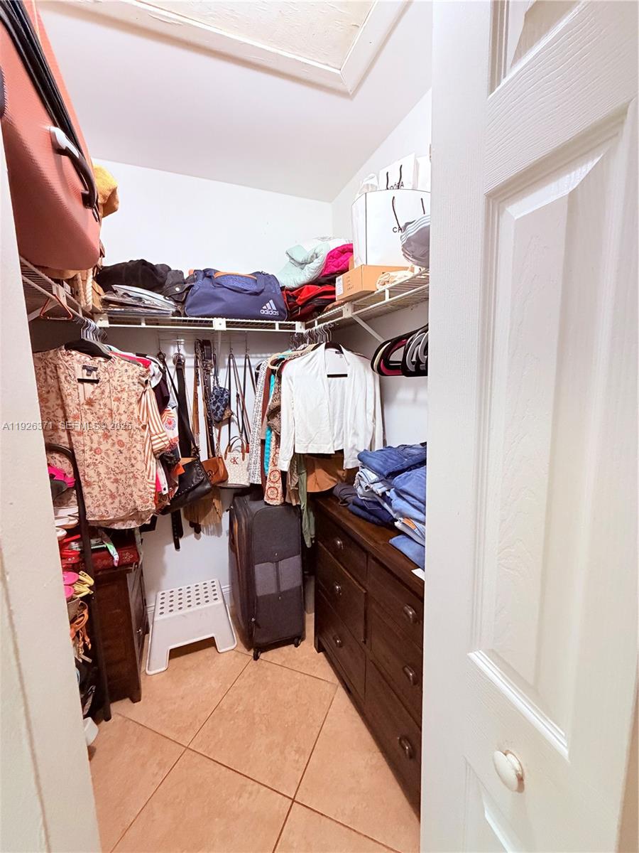 3370 Beau Rivage Dr #4Q Pompano Beach, FL 33064