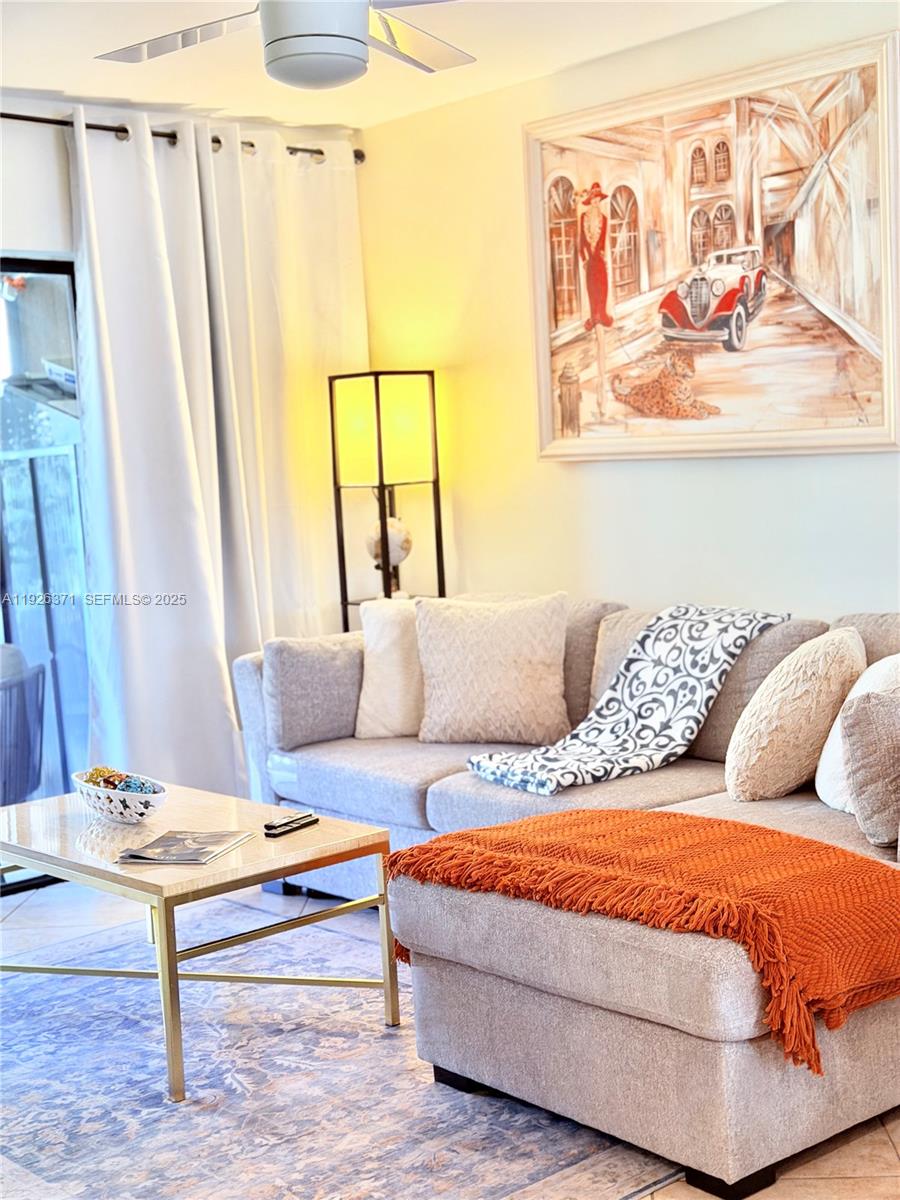 3370 Beau Rivage Dr #4Q Pompano Beach, FL 33064