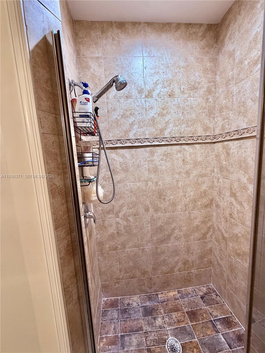 3370 Beau Rivage Dr #4Q Pompano Beach, FL 33064