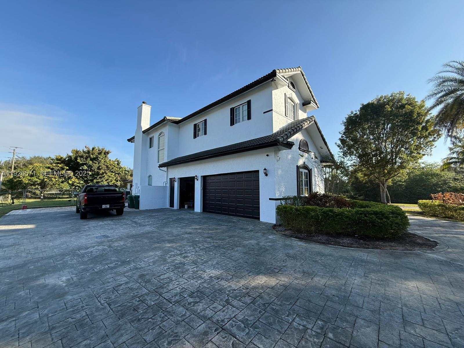 20401 SW 48th Pl Southwest Ranches, FL 33332