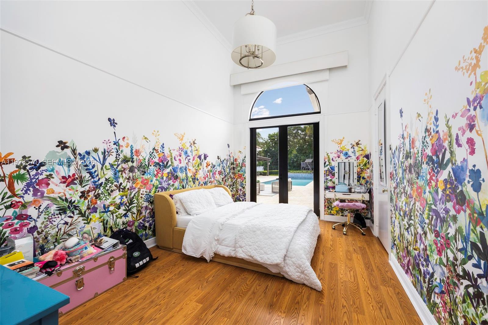 7430 SW 66th St Miami, FL 33143