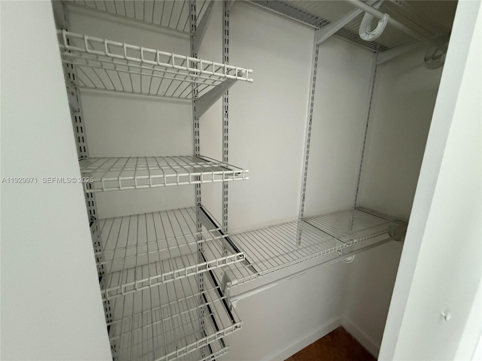 image Uptown Lofts10