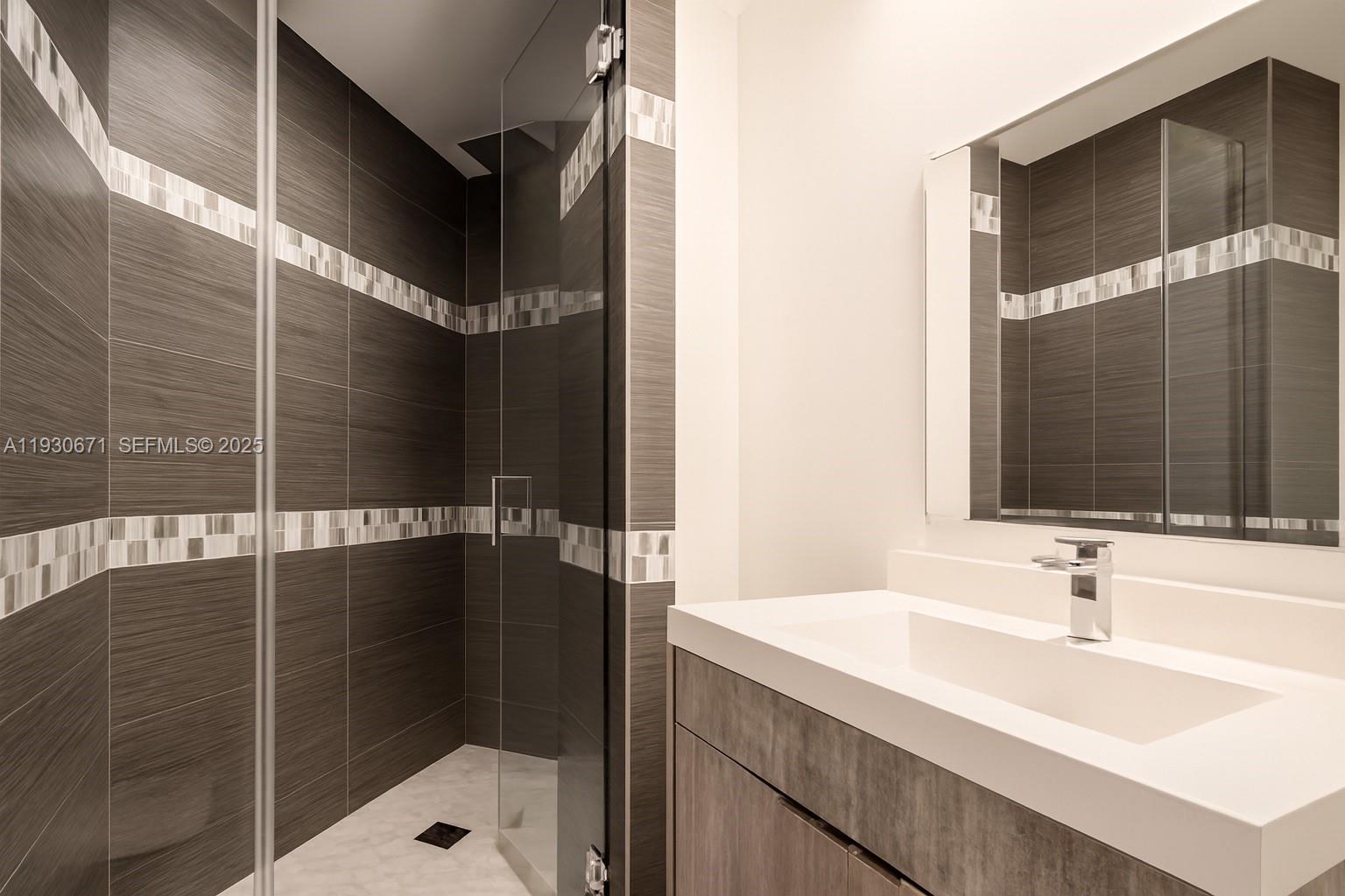 2200 NE 4th Ave #602 Miami, FL 33137