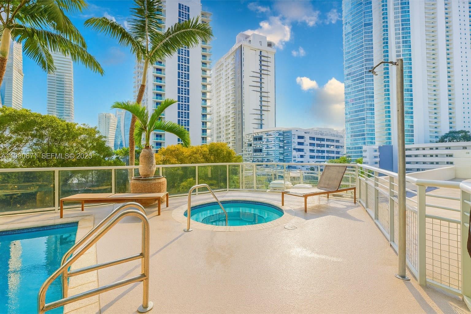 2200 NE 4th Ave #602 Miami, FL 33137