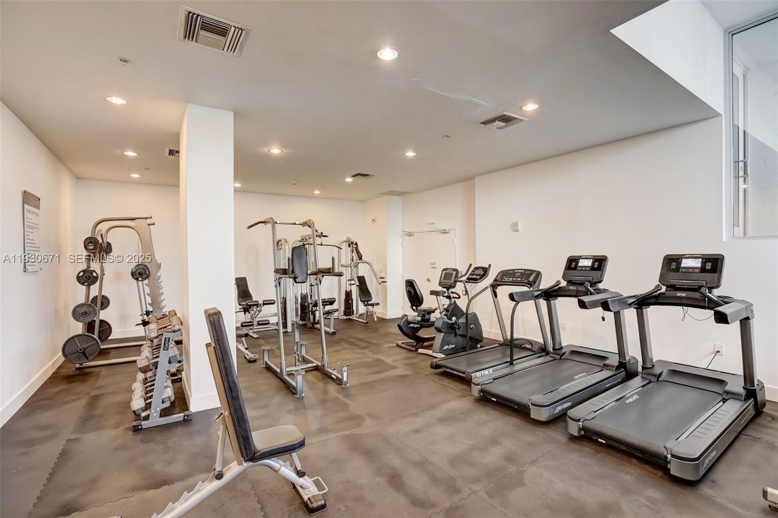 2200 NE 4th Ave #602 Miami, FL 33137