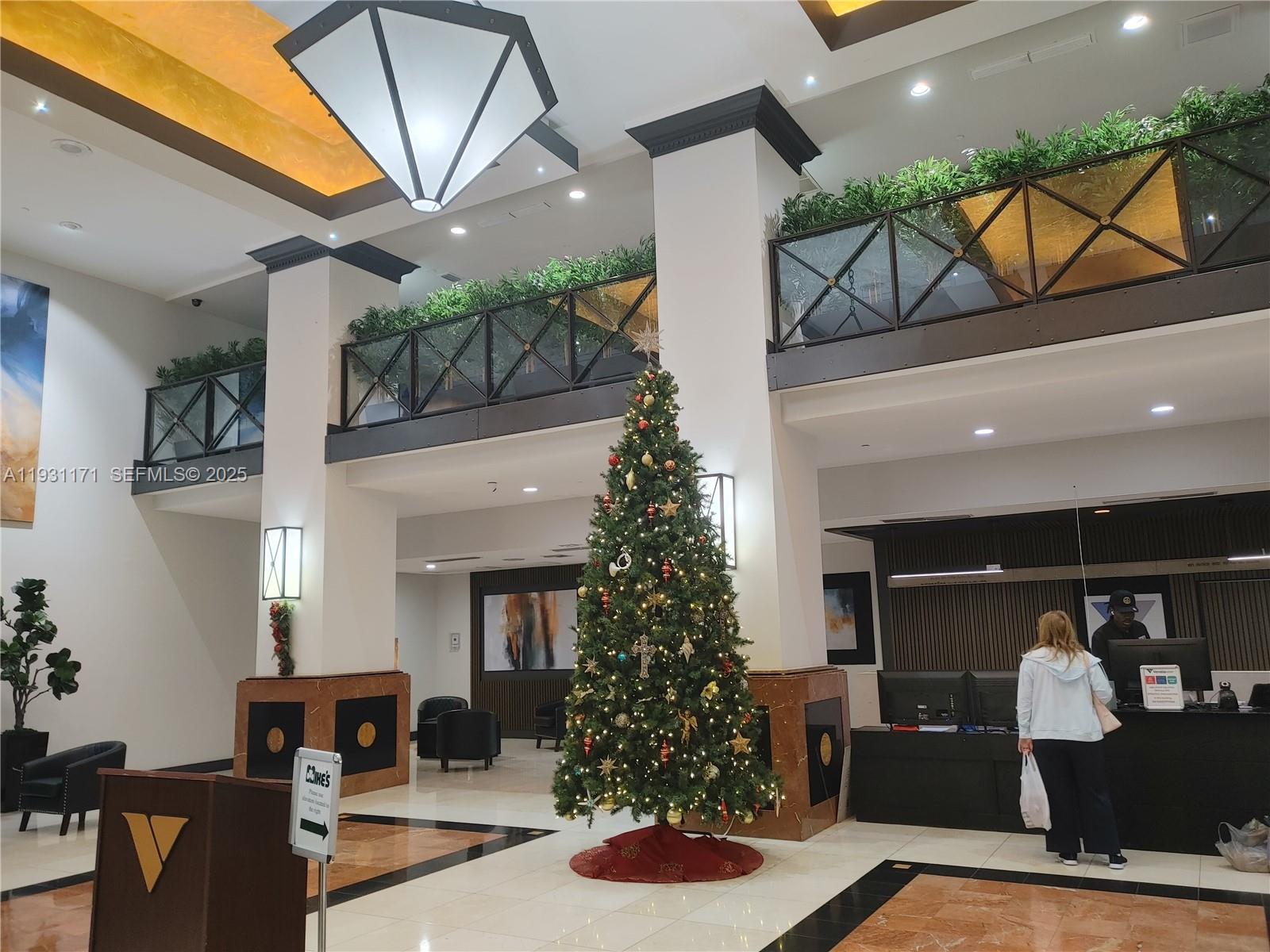 555 NE 15th St #21F Miami, FL 33132