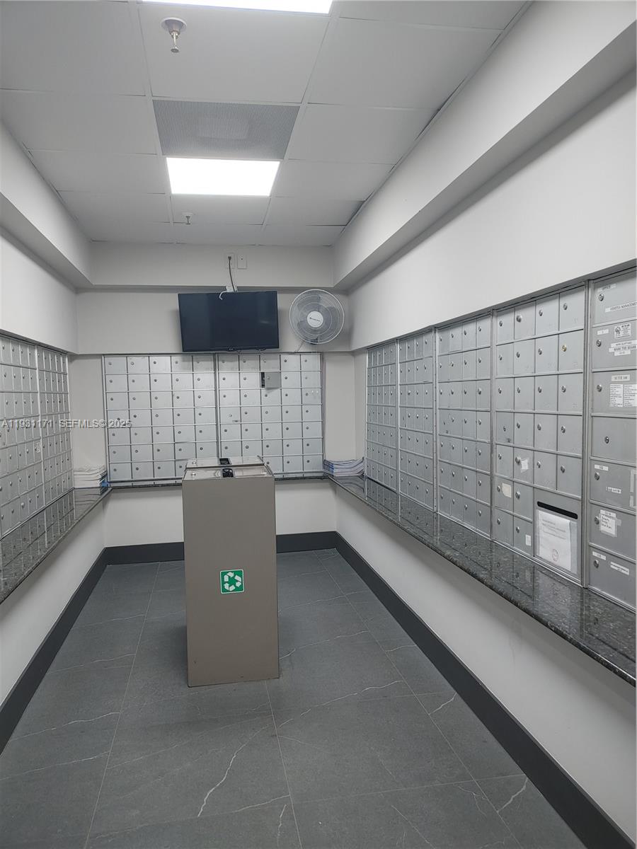 555 NE 15th St #21F Miami, FL 33132