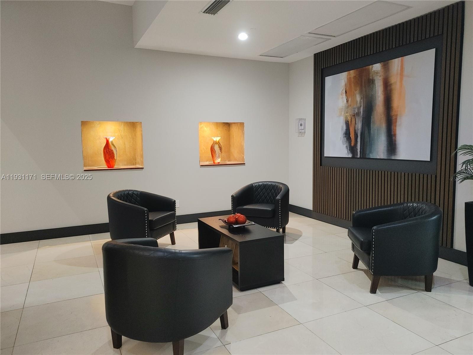 555 NE 15th St #21F Miami, FL 33132