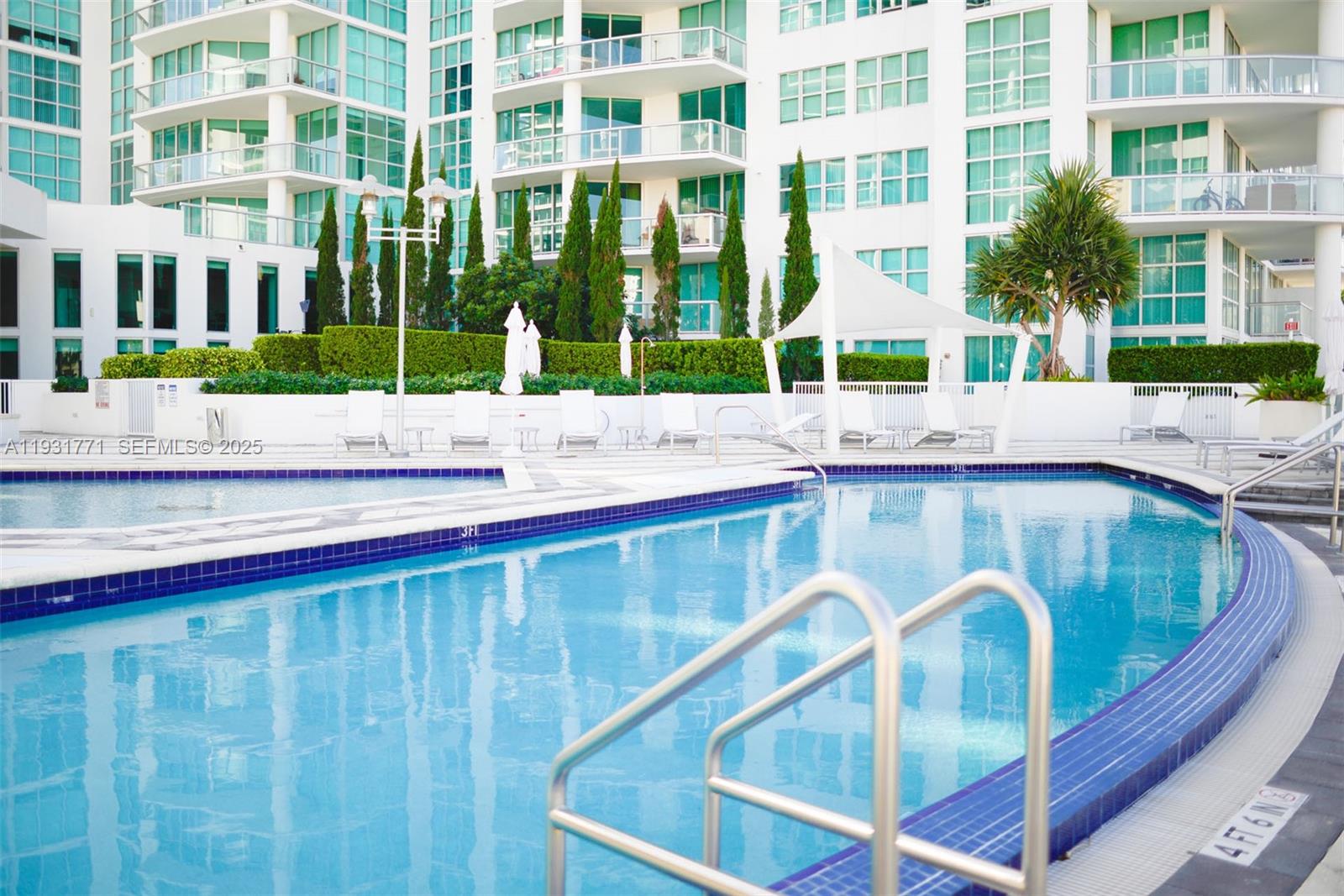 image The Atrium at Aventura24