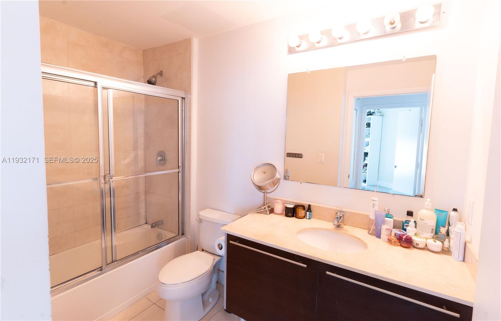 1900 N Bayshore Dr #3514 Miami, FL 33132