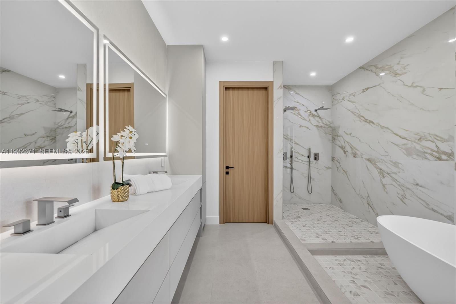 1013 SE 9th St Fort Lauderdale, FL 33316