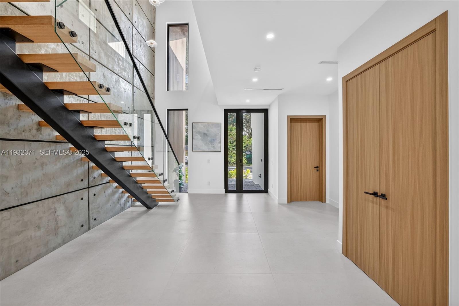 1013 SE 9th St Fort Lauderdale, FL 33316