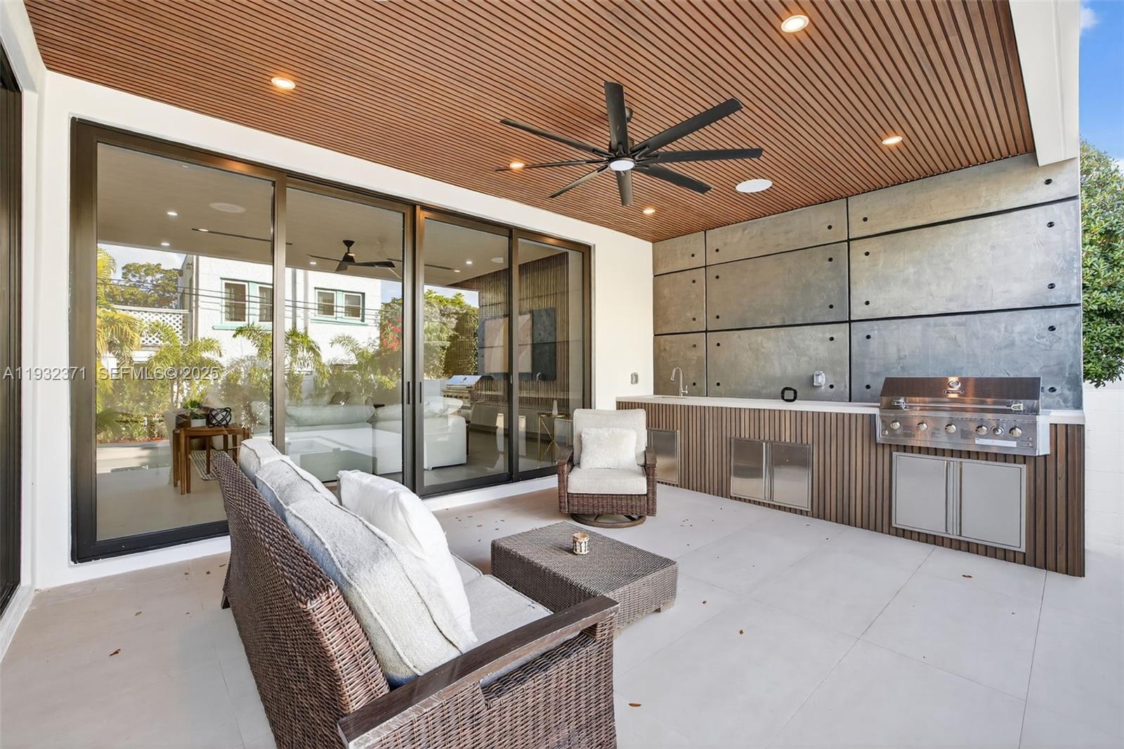 1013 SE 9th St Fort Lauderdale, FL 33316