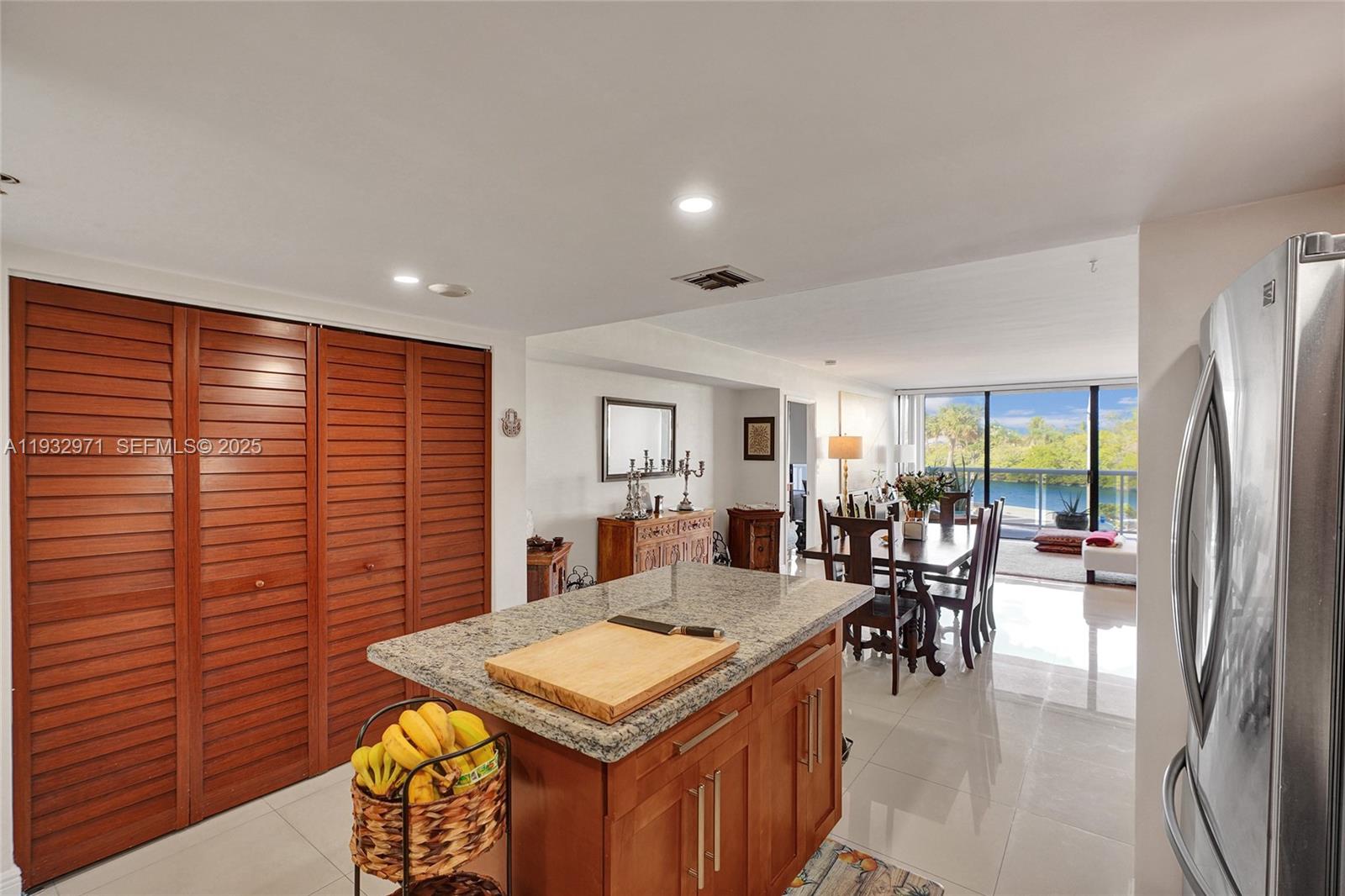 20515 E Country Clb Dr #249 Aventura, FL 33180