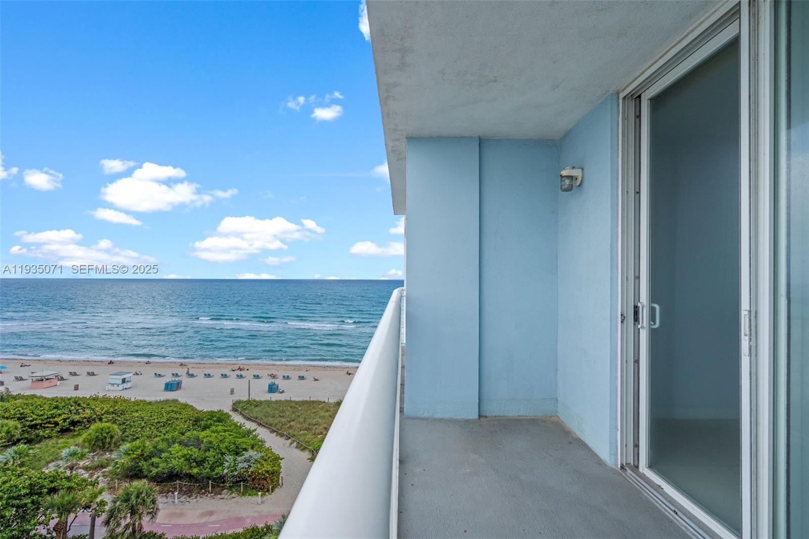 6969 Collins Ave #811 Miami Beach, FL 33141