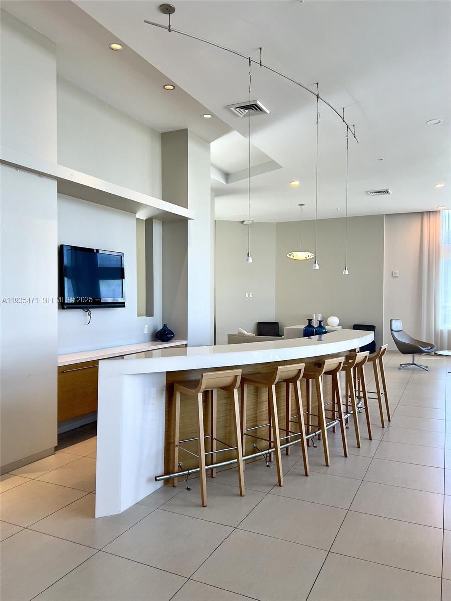 image Quantum on the Bay14