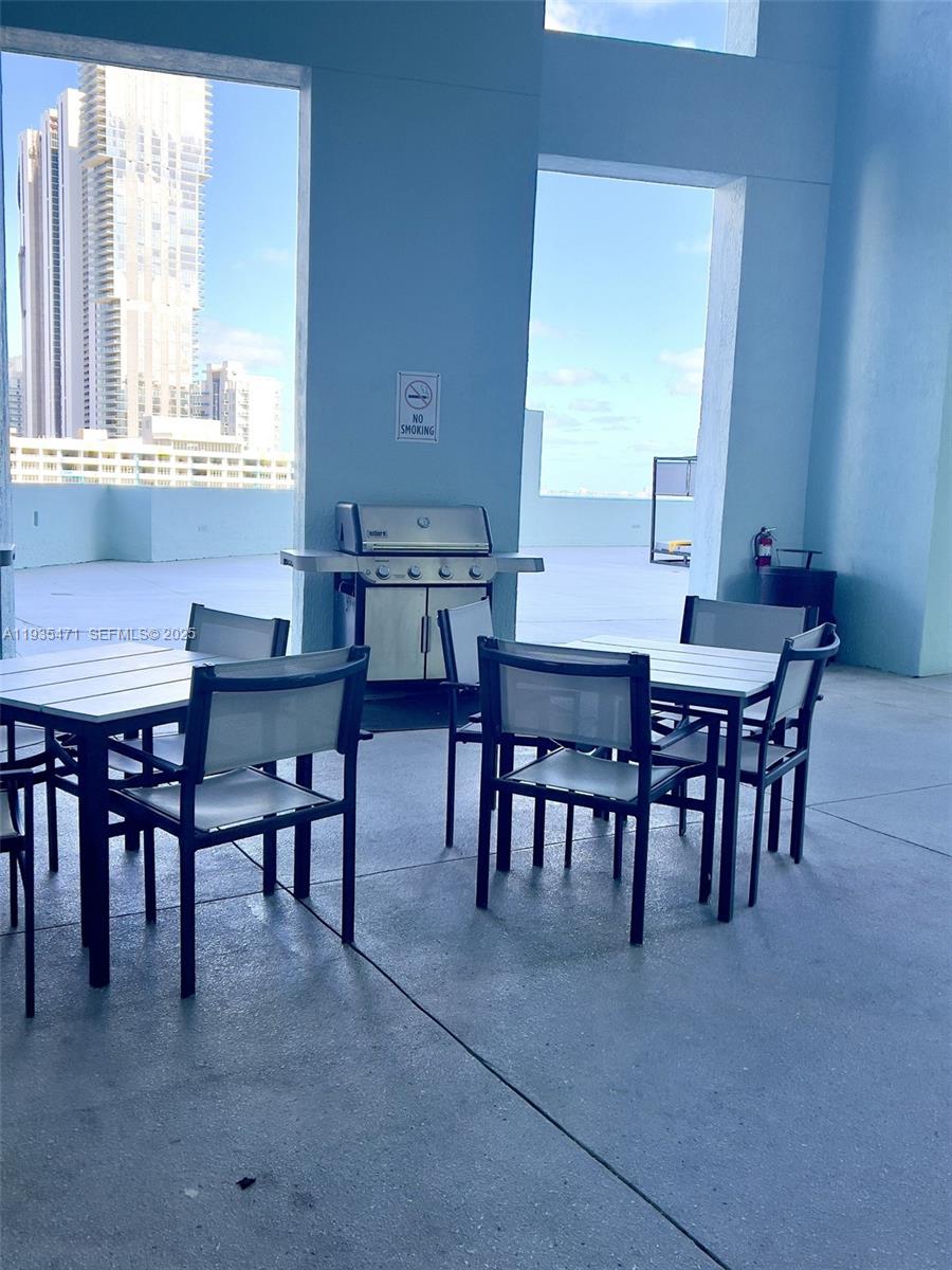 image Quantum on the Bay8