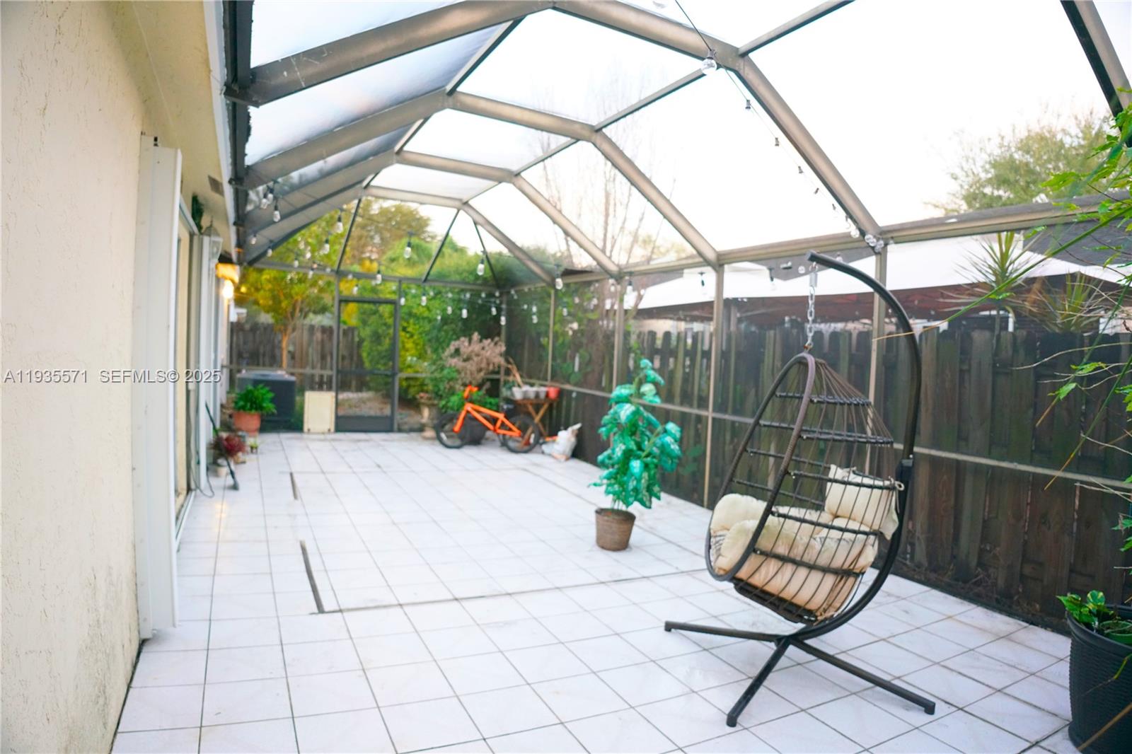 5141 NW 101st Pl Doral, FL 33178