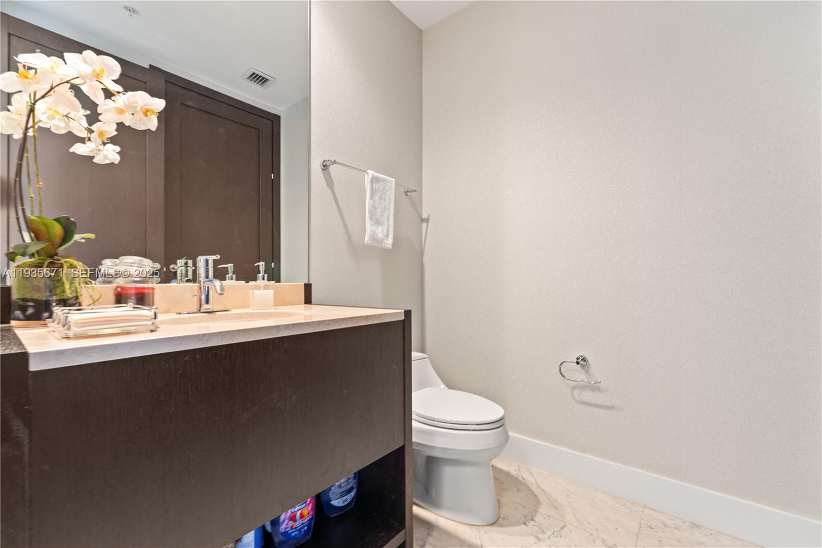 image Trump Royale23