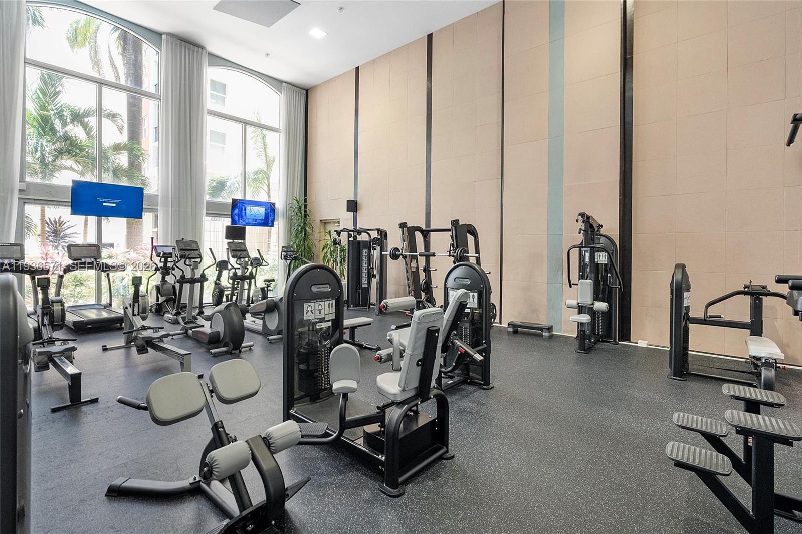 image Porto Bellagio Condo26