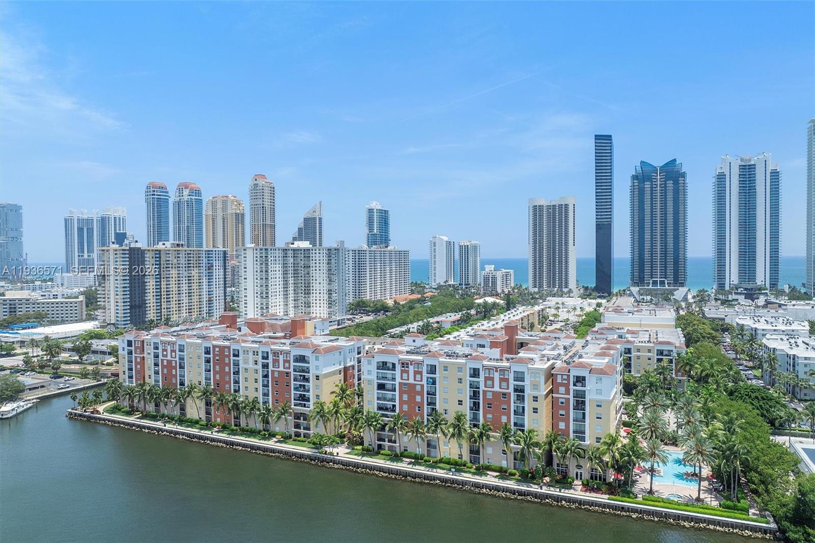 image Porto Bellagio Condo34