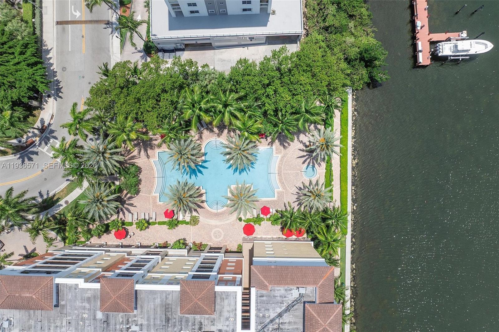 image Porto Bellagio Condo35