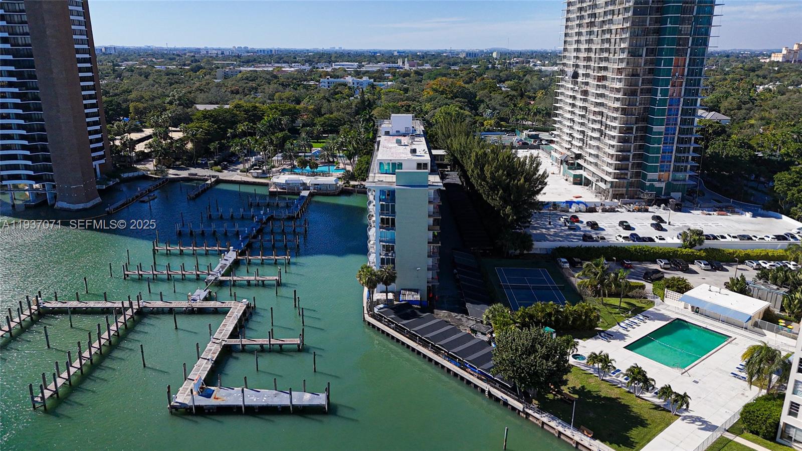 770 NE 69th St #8F Miami, FL 33138