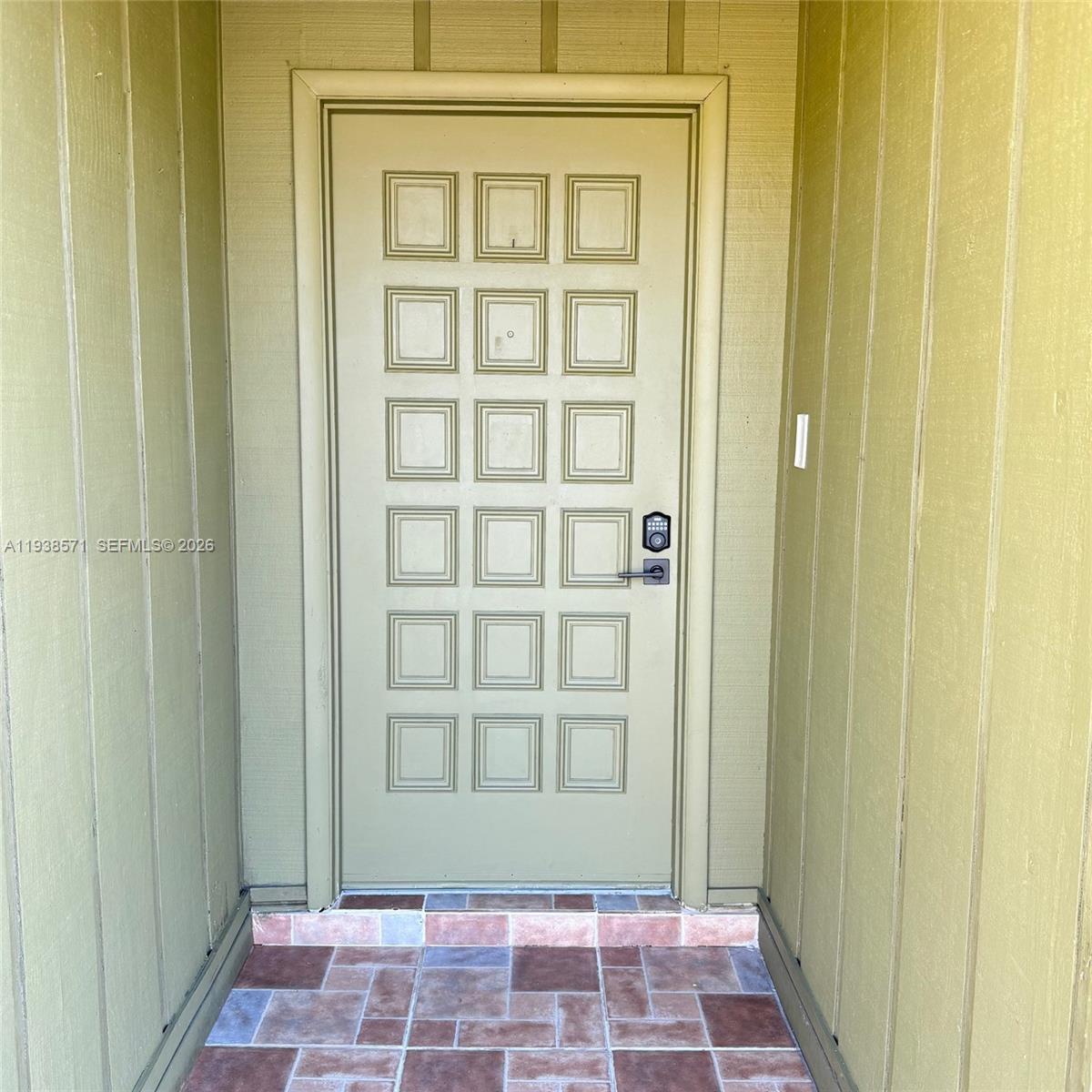 12144 SW 110th St Cir W Miami, FL 33186