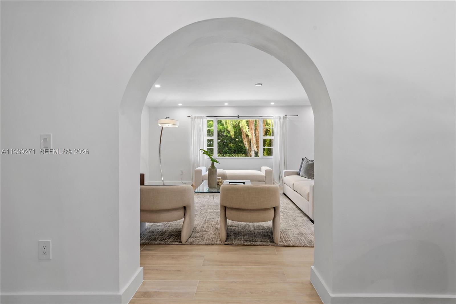 1420 Campamento Ave Coral Gables, FL 33156