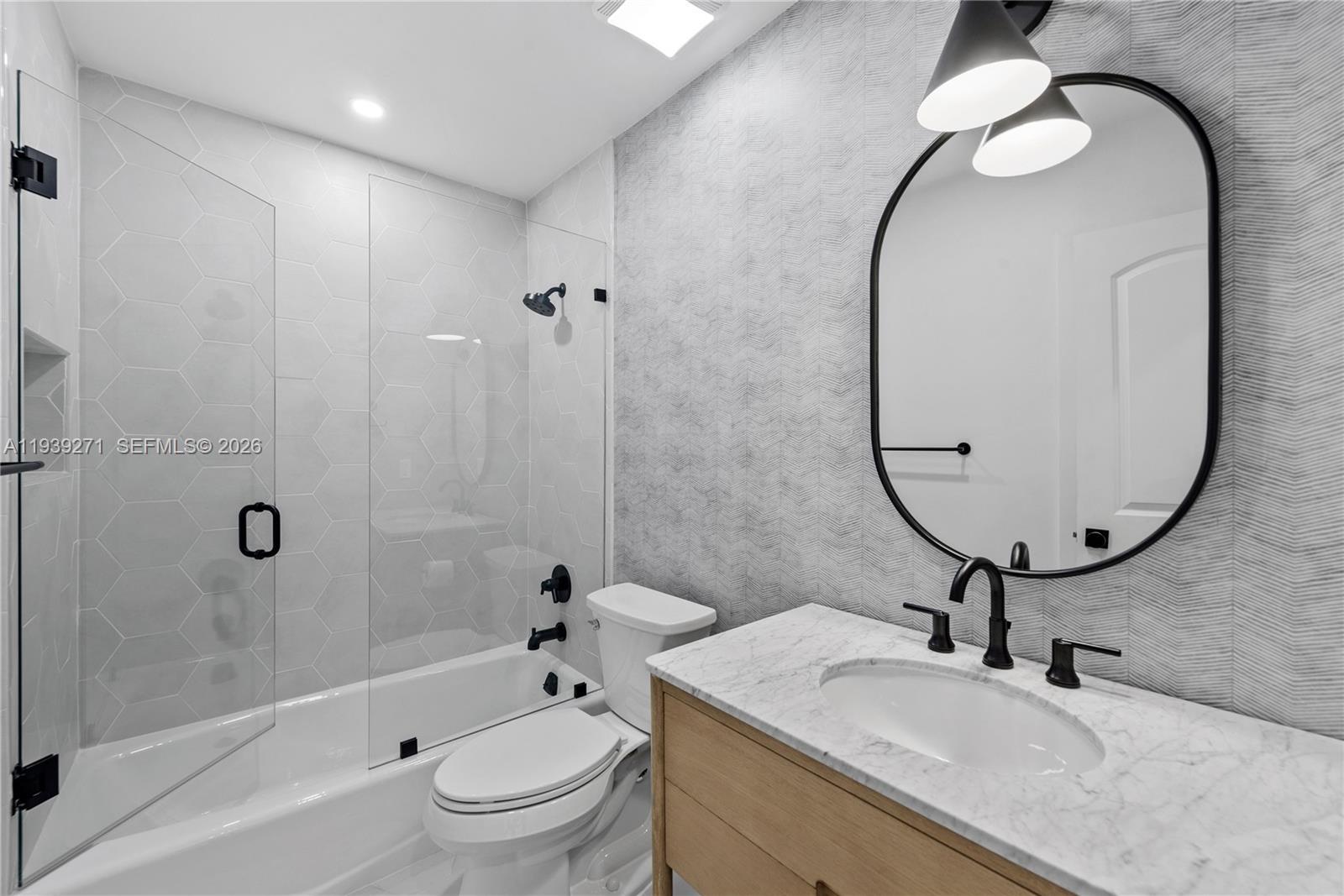 1420 Campamento Ave Coral Gables, FL 33156