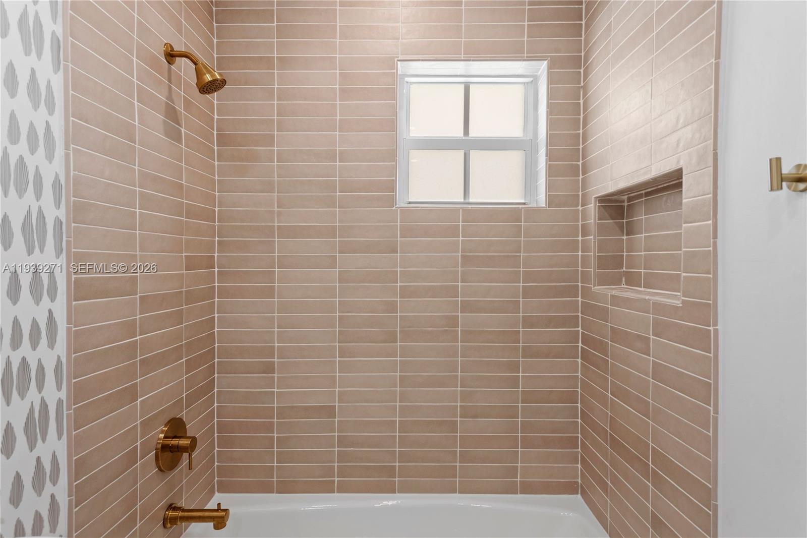 1420 Campamento Ave Coral Gables, FL 33156