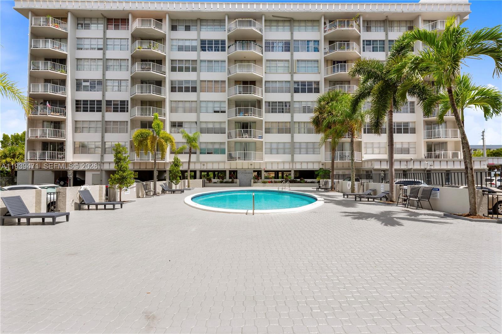 16710 NE 9th Ave #306 North Miami Beach, FL 33162