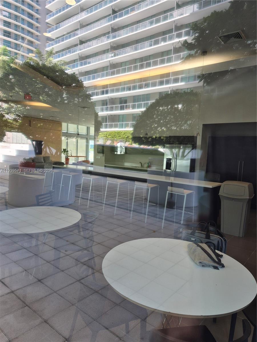 image Axis on Brickell North15