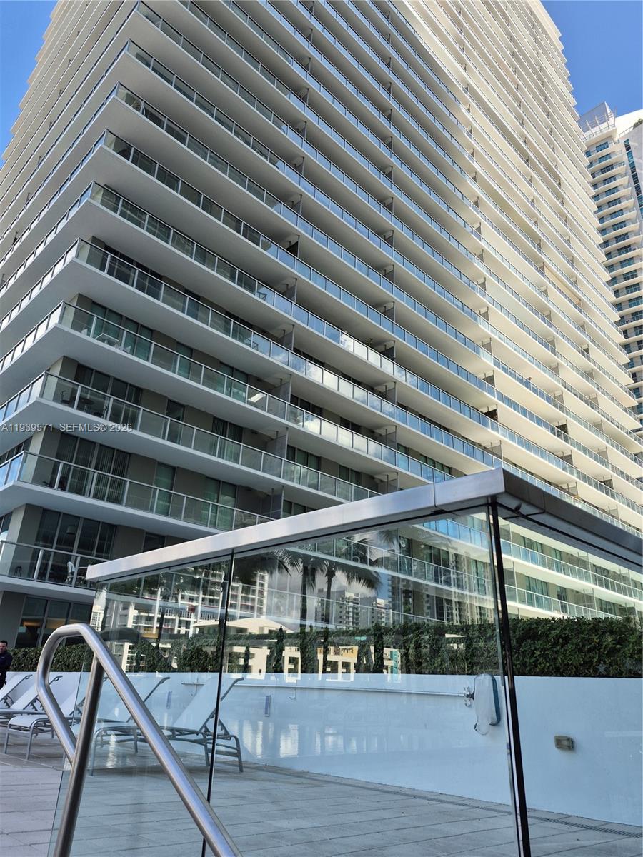 image Axis on Brickell North23