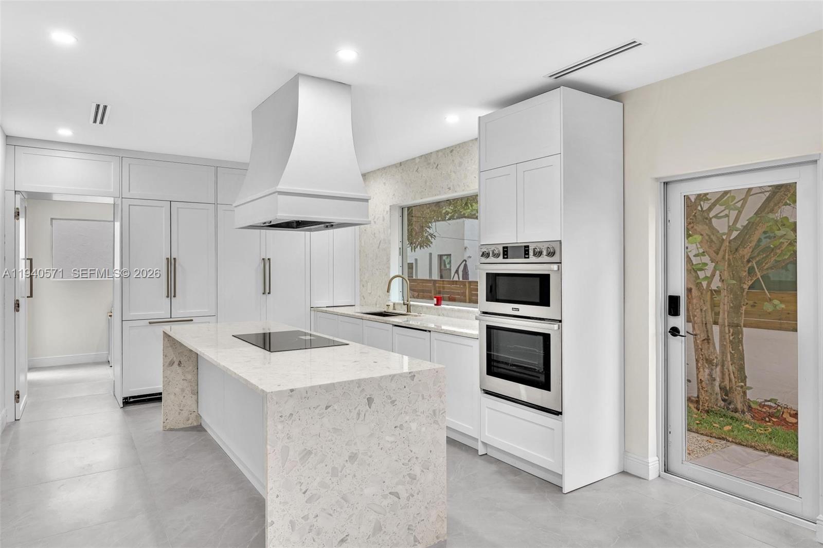 1636 SW 9th St Miami, FL 33135