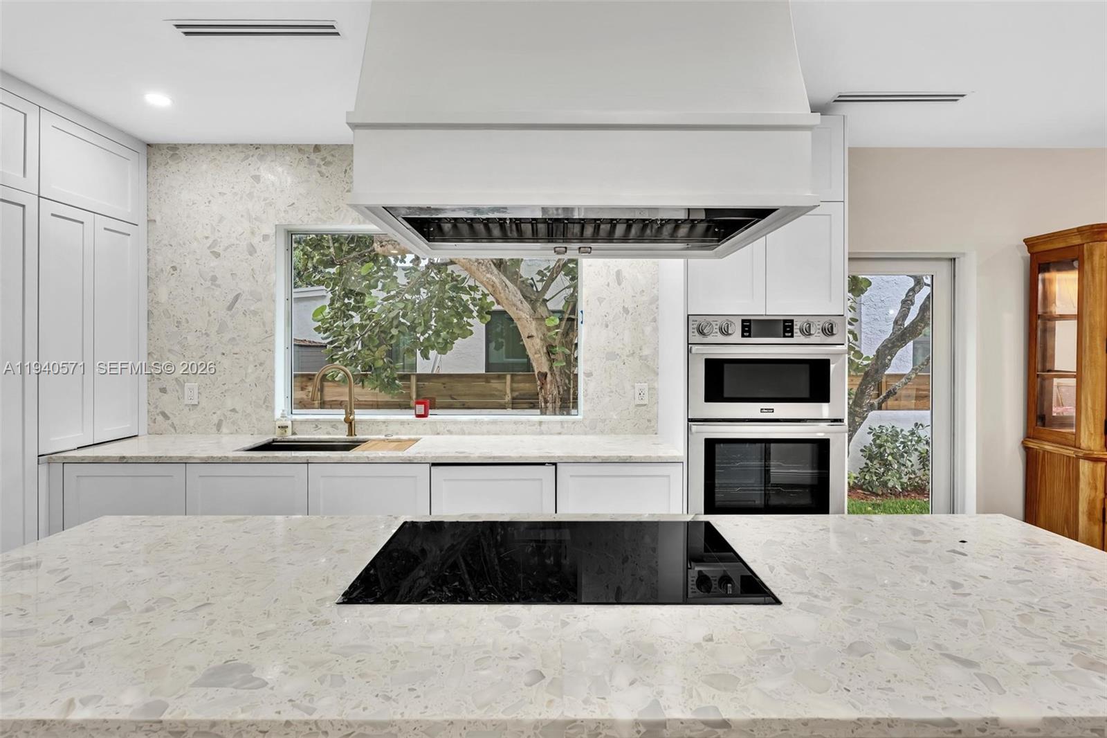 1636 SW 9th St Miami, FL 33135