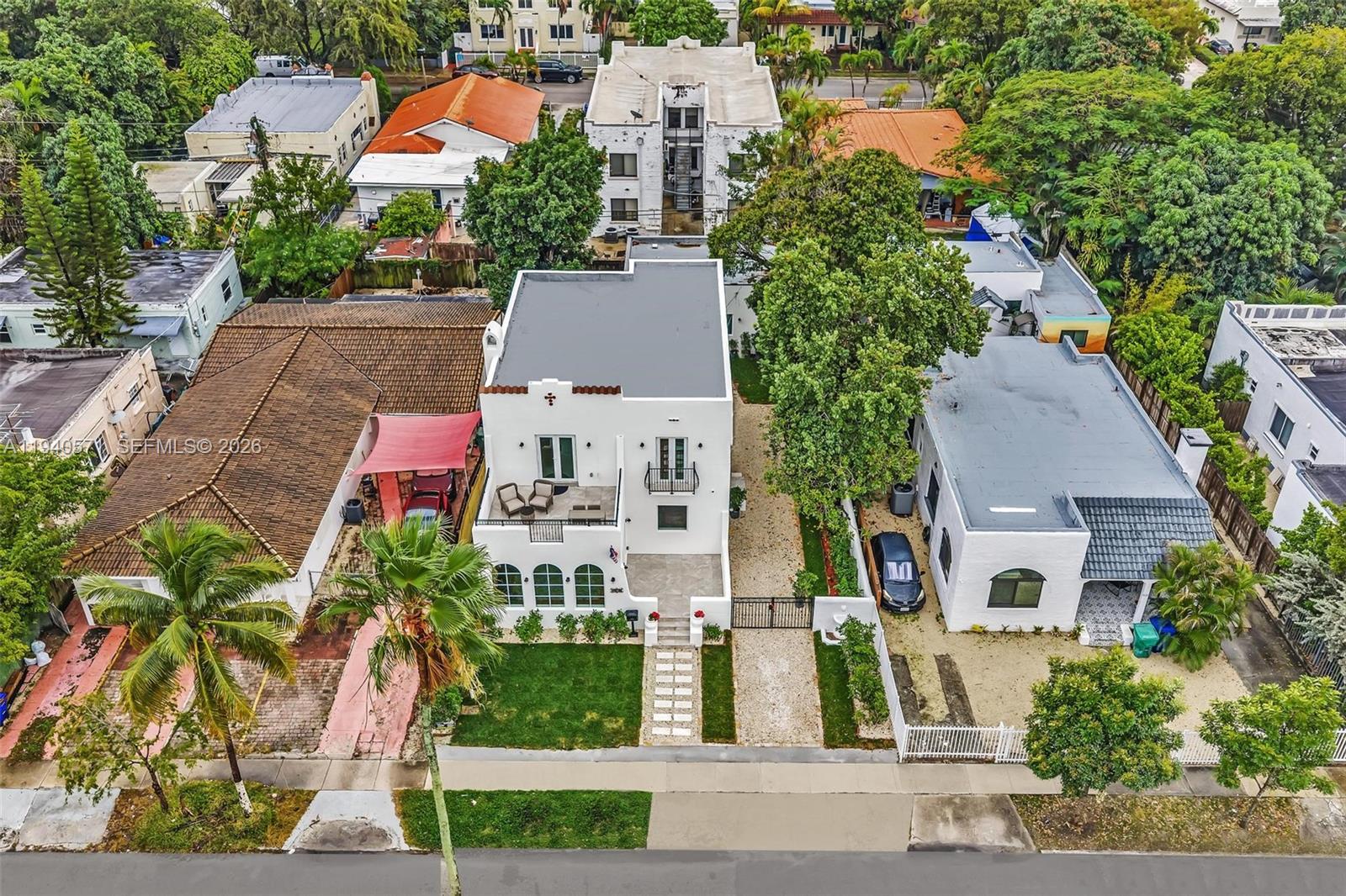 1636 SW 9th St Miami, FL 33135