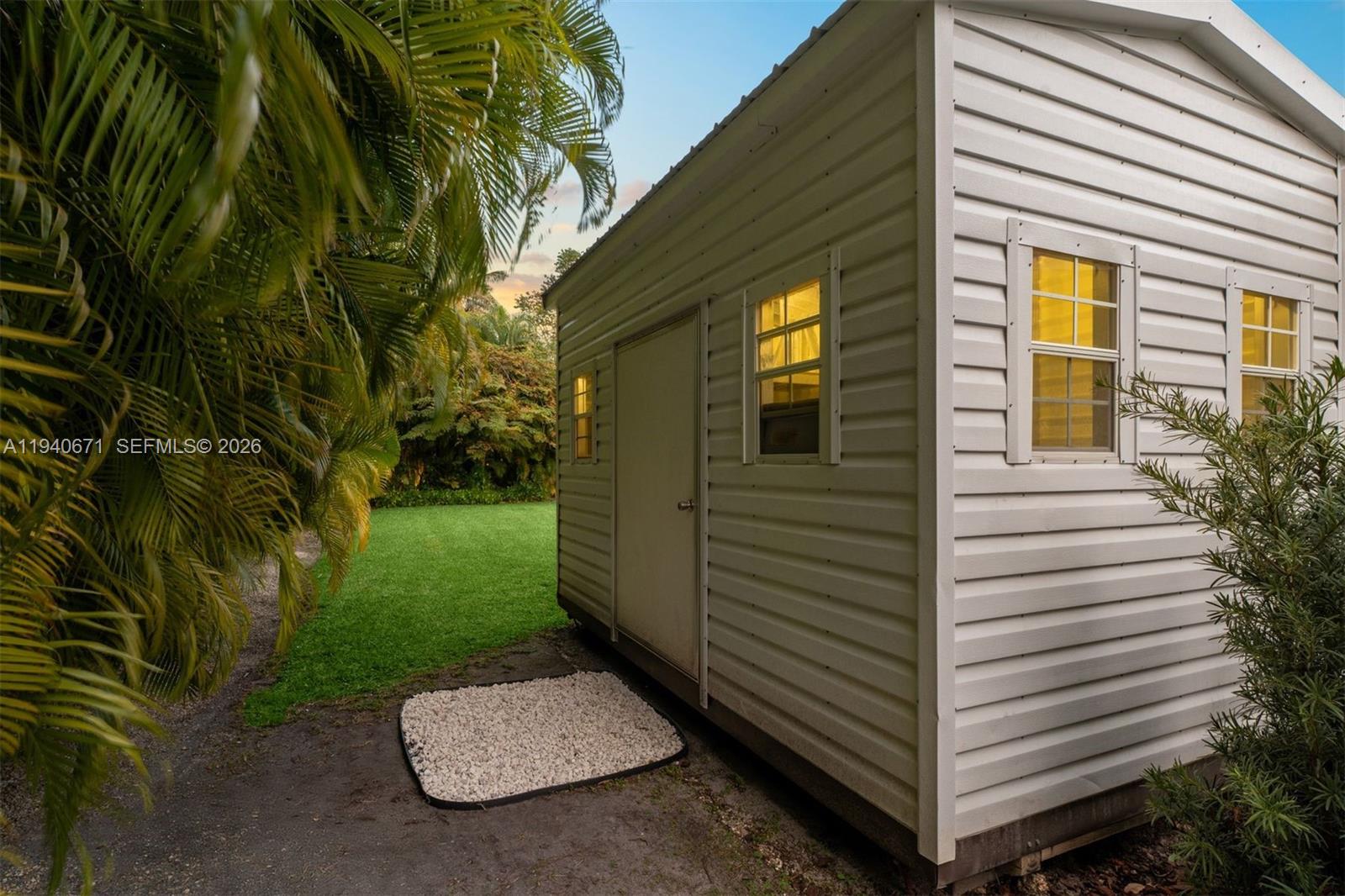 12685 SW 81st Ave Pinecrest, FL 33156